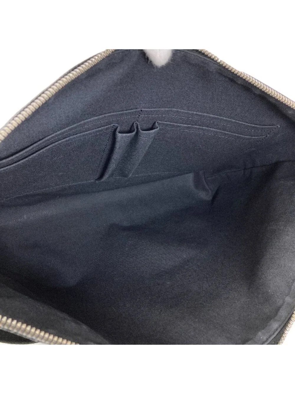 Louis Vuitton Mick MM Shoulder Bag Damier Canvas
